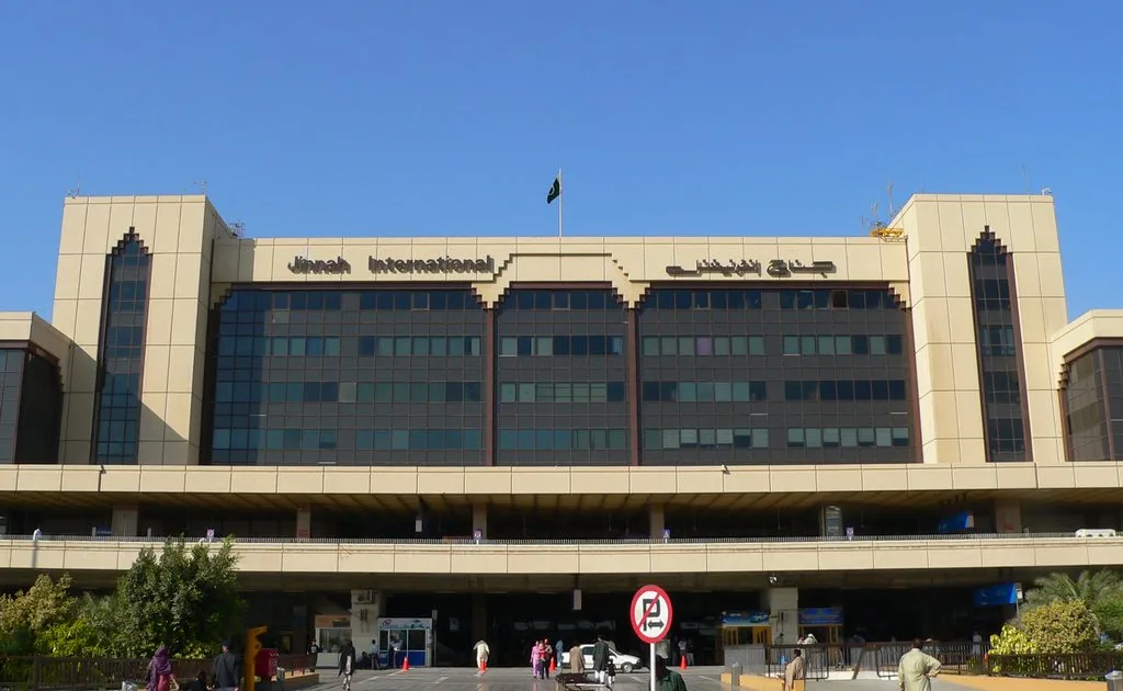Karachi Airport Taxi & Transfers — iDrive.pk